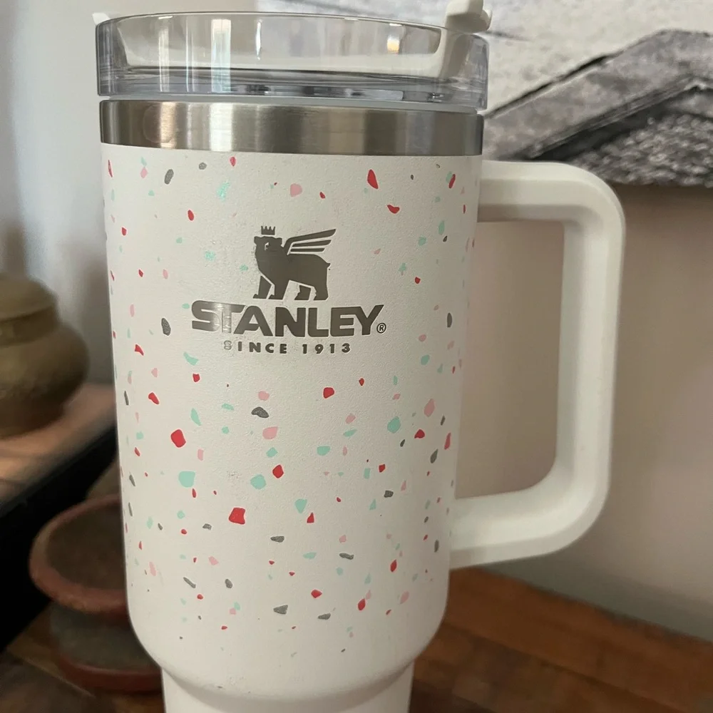 STANLEY Adventure 40oz Stainless Steel Quencher Tumbler-Terrazzo Pearlescent - Picture 3 of 11